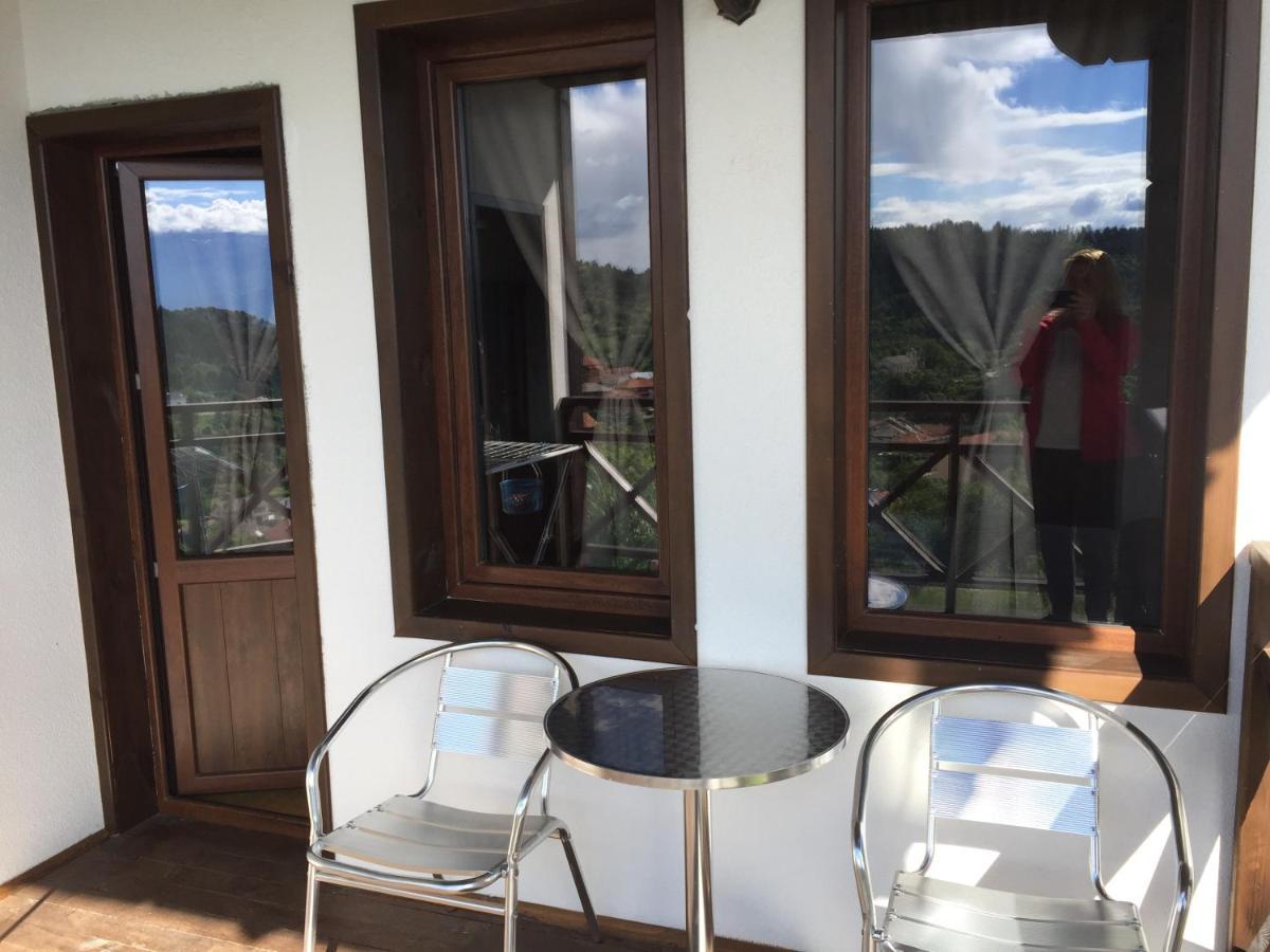 Калпаците - Kalpacite Guest Houses Skrebatno Eksteriør billede