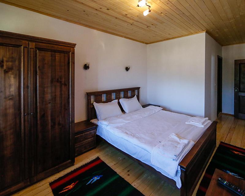 Калпаците - Kalpacite Guest Houses Skrebatno Eksteriør billede